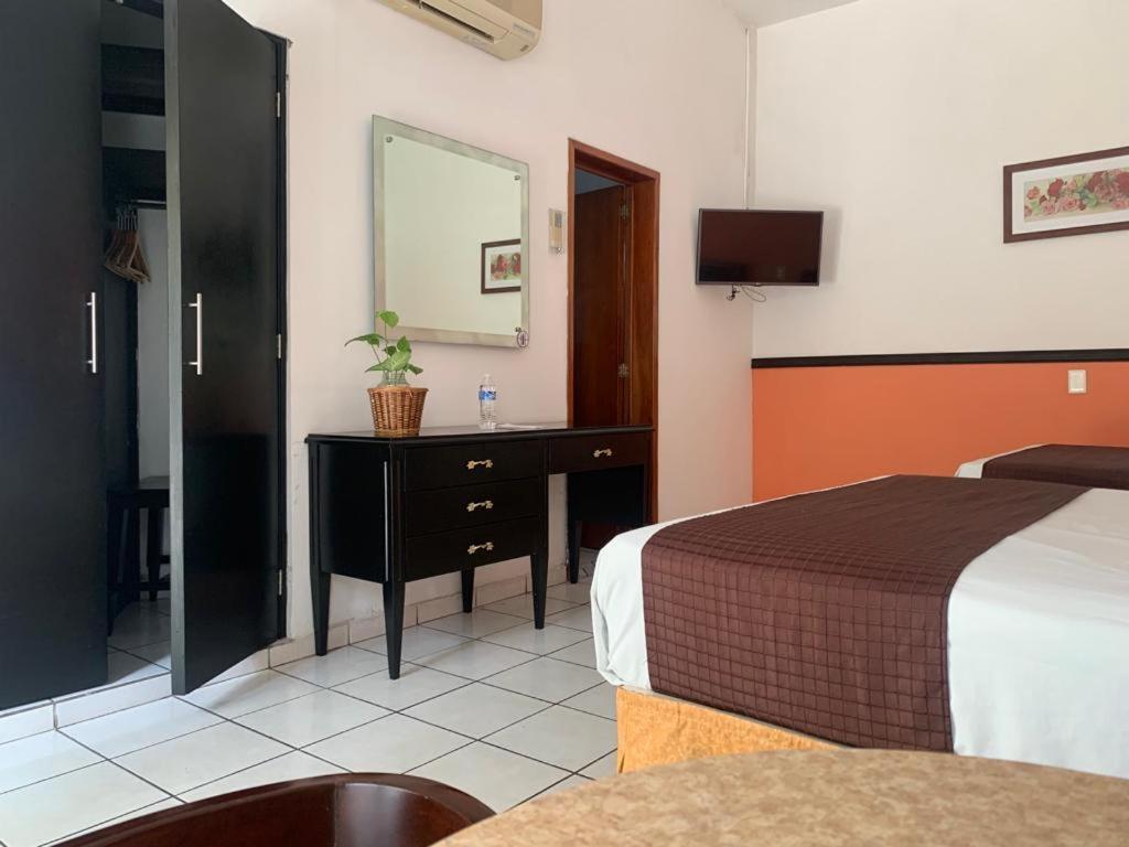 Hotel Villa Las Rosas Тепик Экстерьер фото